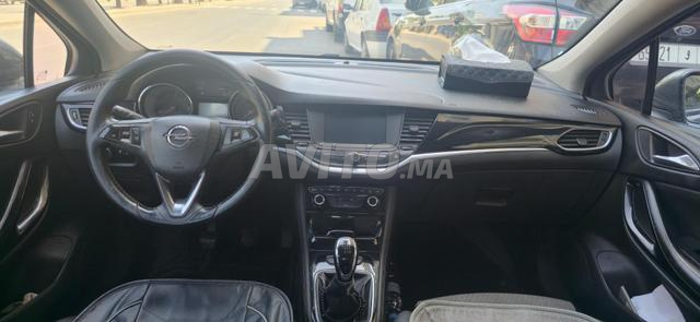 Opel Astra K finition Innovation - 2