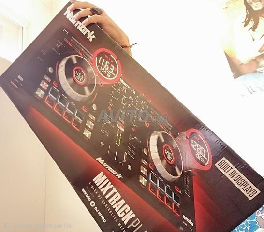 Table DJ Numark Platinum Mix 3