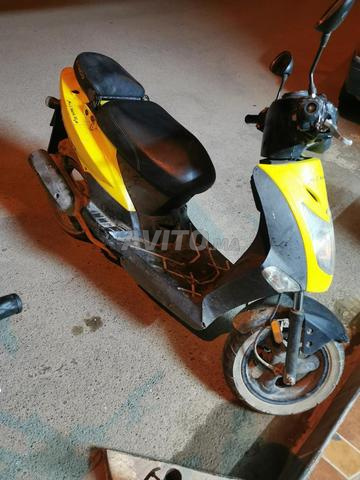 Moto Kymco - 2