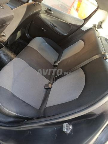 Voiture Peugeot 206 essence 6 CV manuelle - 2