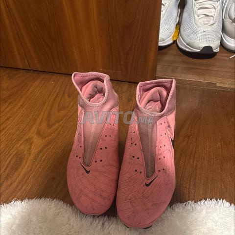 Crampons Nike Phantom Luna rose pointure 40 42 - 2