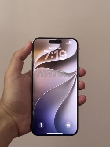 iPhone 15 Pro Max 256 Go - 2