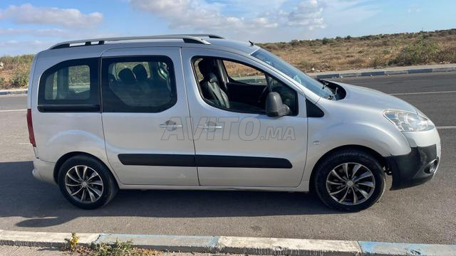 Voiture en bon état - 2
