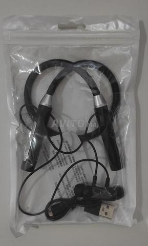 Écouteurs Bluetooth sportifs - 2