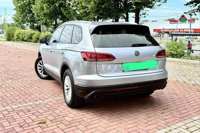 Volkswagen Touareg 2021 restylé élégance - 2