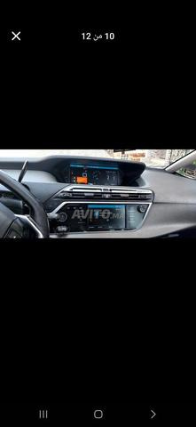 Citroën C4 Diesel Automatique 2017 à Meknès - 2