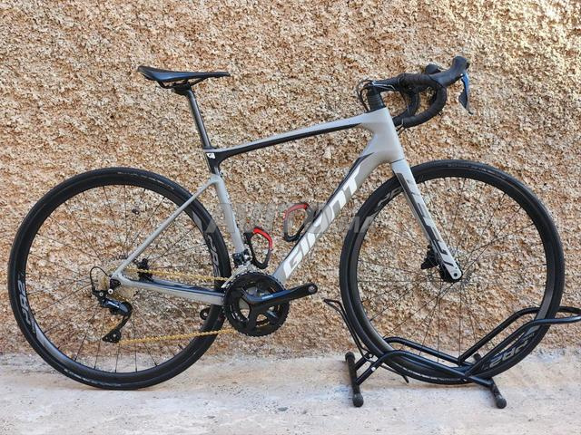Vélo de Route Giant Carbon Taille M  - 2