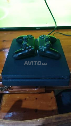 PS4 Slim 500GB 2 manettes Jeux (Prix Négociable) - 2