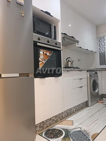 Nouvel appartement ... ameublement neuf. Jamais utilisé