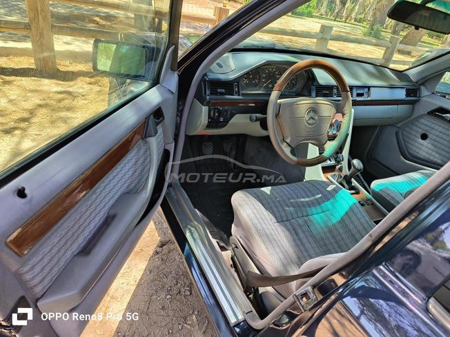 Mercedes 250E neuf 