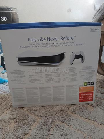 Pack PlayStation 5 comme neuve. Disponible - 2
