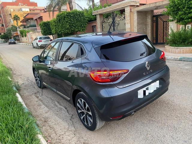 Renault Clio 5 Diesel Manuelle 2021 à Béni Mellal - 2