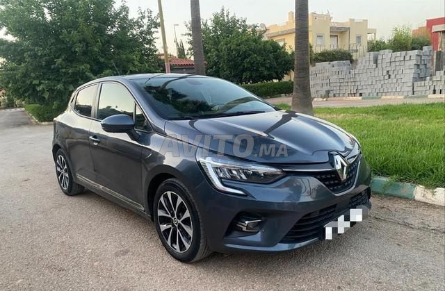 رينو كليو 5 ديزل يدوية 2021 في بني ملال