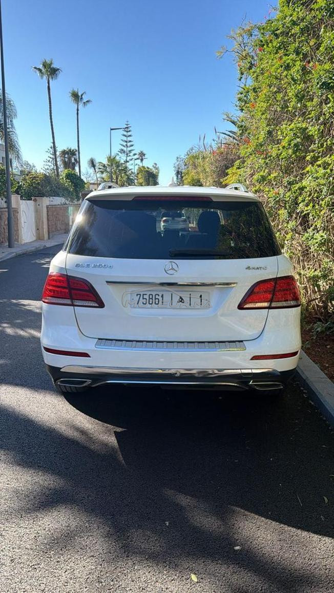Mercedes GLE 250 ( vignette 1500,00 dh )