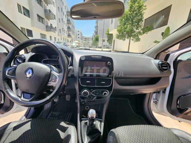 Clio 5 en très bon état - 2