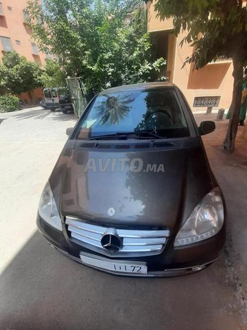 مرسيدس بنز A180 ديزل بسعر منخفض - 2