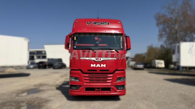 Camions. Camions. Camions. Houta