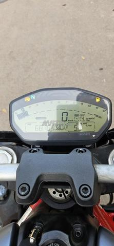Ducati Monster 821 - 2