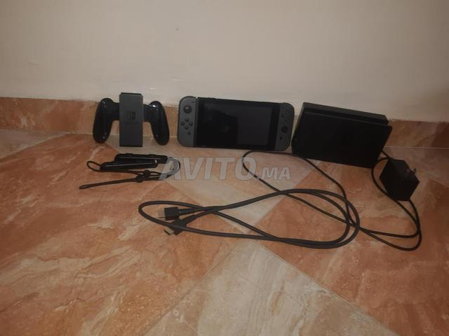 Nintendo switch - 2