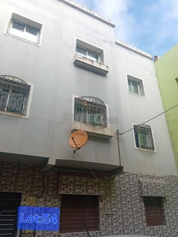 À vendre. Maison à vendre à Samrou Bir Jdid.