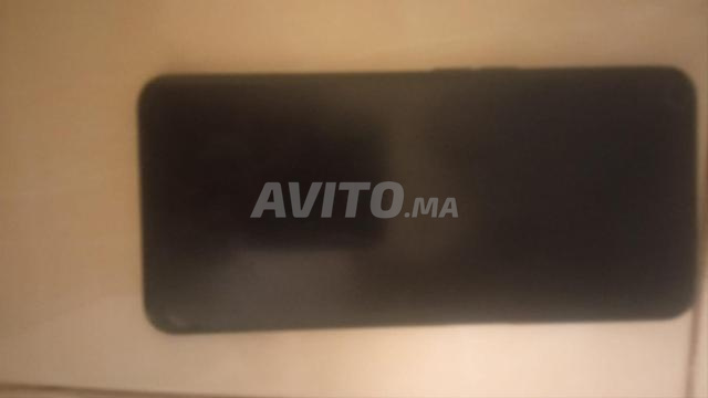 Oppo A72 propre avec incassable et téléphone fonctionne bien