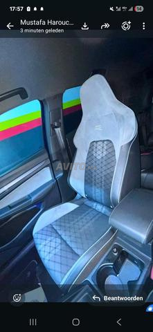 فولكس فاجن جولف 8 1.5 TSI R LINE