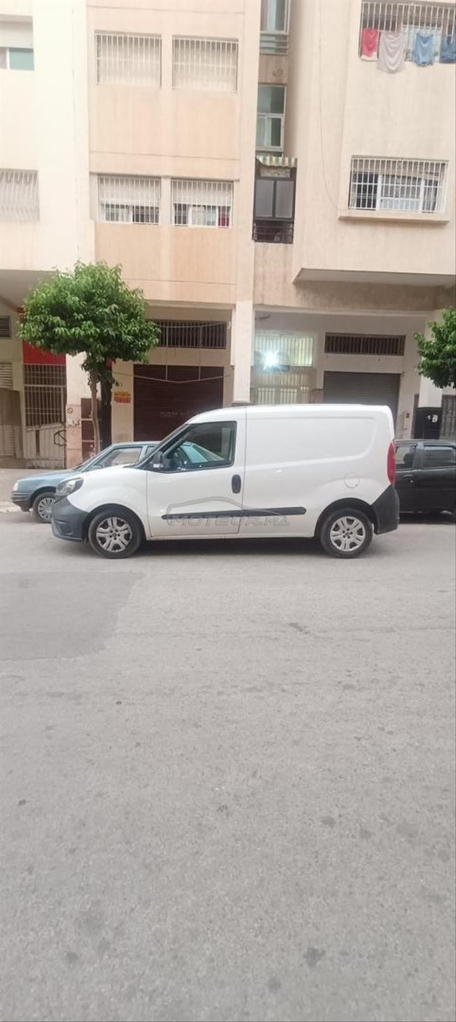 fiat doblo mazala jdida fiha clima