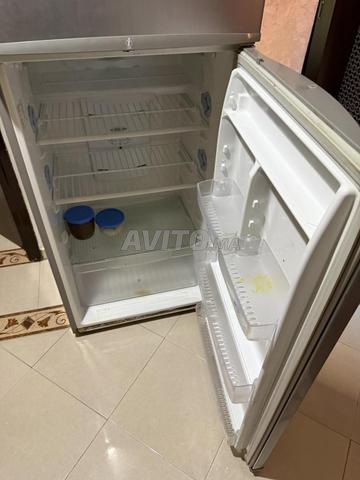 ثلاجة بحالة جيدة جداً - 2