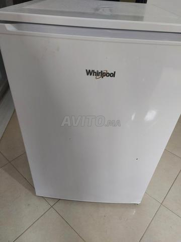 ثلاجة صغيرة Whirlpool W55VM 1110 W