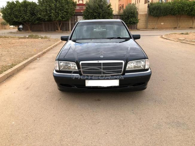 mercedes essence c 180  modéle 1999