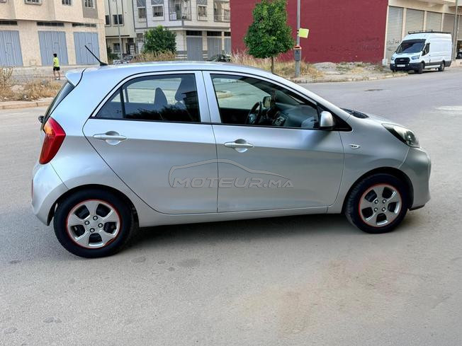 Picanto modèle 2017 bon état kilométrage 126 alf 