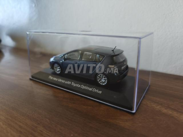 Miniature Toyota 1/43 - 2