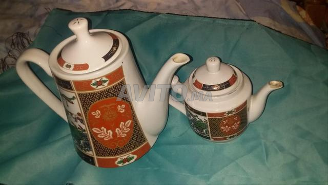 مجموعة أواني شاي وصناظل وإبريق - 2