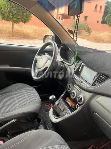 Hyundai i10 Essence Manuelle 2011 à Tamensourt - 2