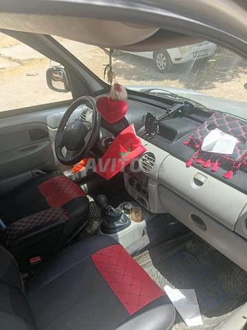 Voiture Kangoo pure, monte et roule, pas de mécano