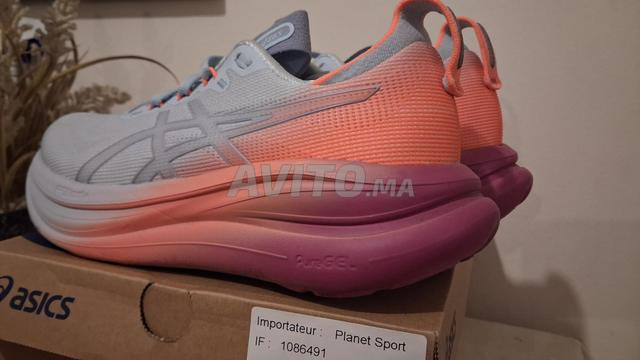 ASICS Gel-Nimbus 28 – Taille 39 (Portées 1 fois)