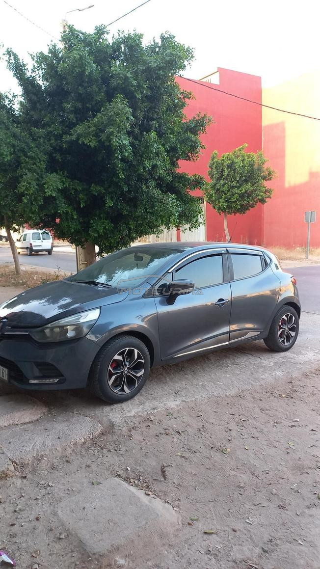 clio 4  fin 2016