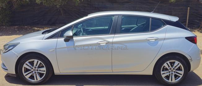 Opel Astra Diesel Manuelle 2017 à Casablanca