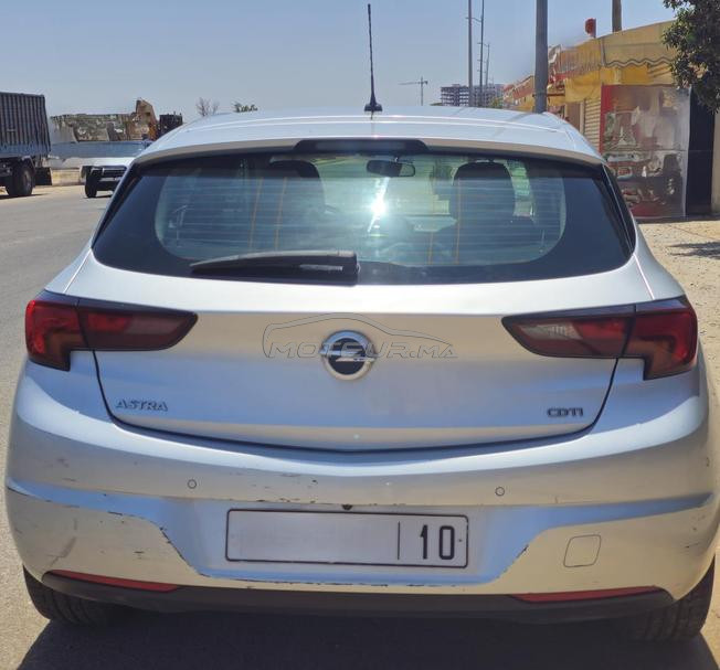 Opel Astra Diesel Manuelle 2017 à Casablanca