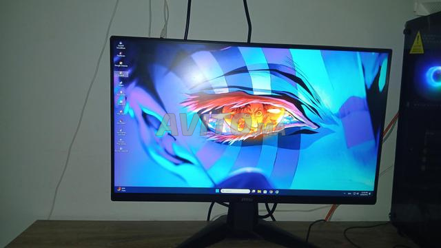 للبيع بي سي جيمنج وشاشة بحالة جيدة جداً - 2
