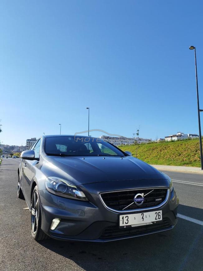 Volvo V40 D3 R Design Automatique 2014 à Tanger