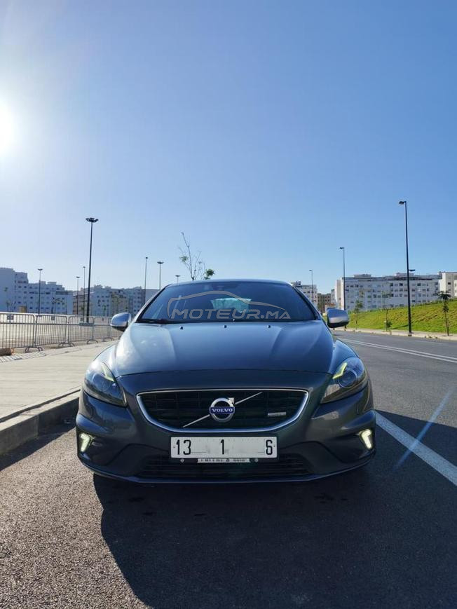 Volvo V40 D3 R Design Automatique 2014 à Tanger