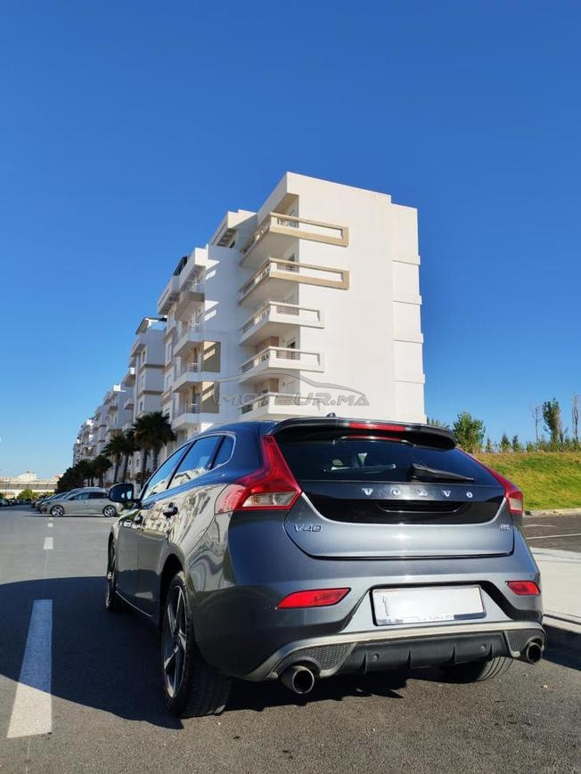 Volvo V40 D3 R Design Automatique 2014 à Tanger