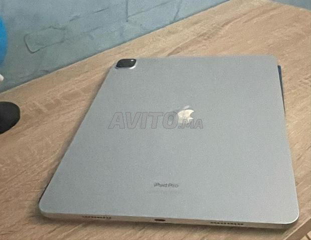 iPad Pro 12.9 M2 6ème Génération 256Go - 2