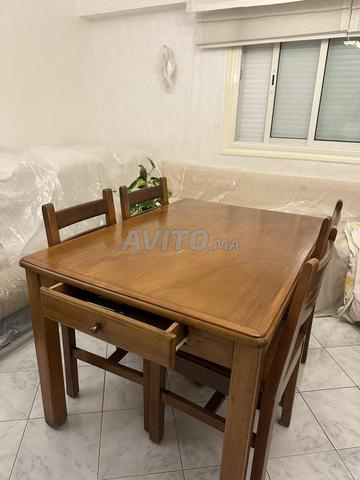 Table et chaises en bois hêtre - 2
