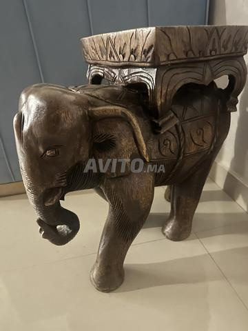 Éléphant décoratif en bois - 2