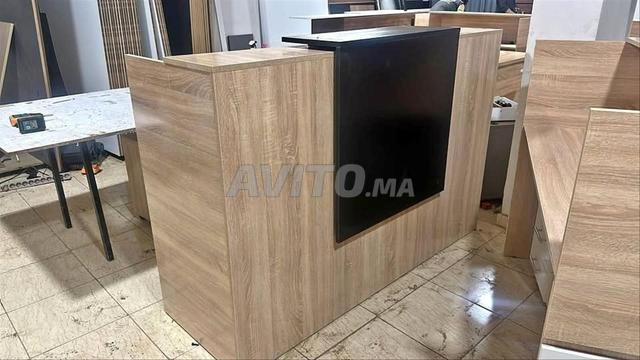 ✨ ارتقِ بصورة شركتك مع مكاتب استقبال راقية وعصرية