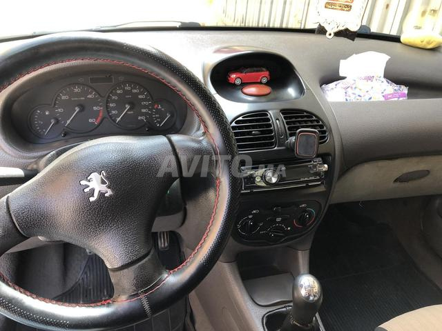 Peugeot 206 Diesel Manuelle 2003 à Khouribga - 2
