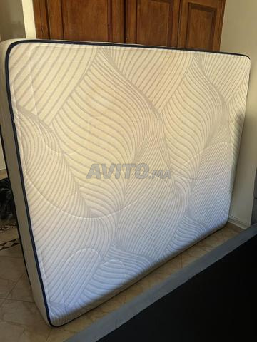 Matelas mousse et lit rangement - 2