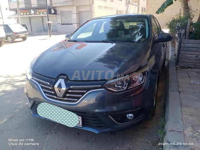 Renault Megane Diesel Automatique 2017 à Meknès - 2